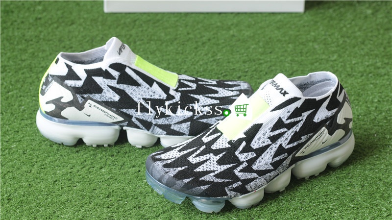 Acronym x Nike Air VaporMax Moc 2 FK
